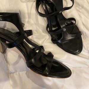 Tod’s women sexy black heels size 38. US 8